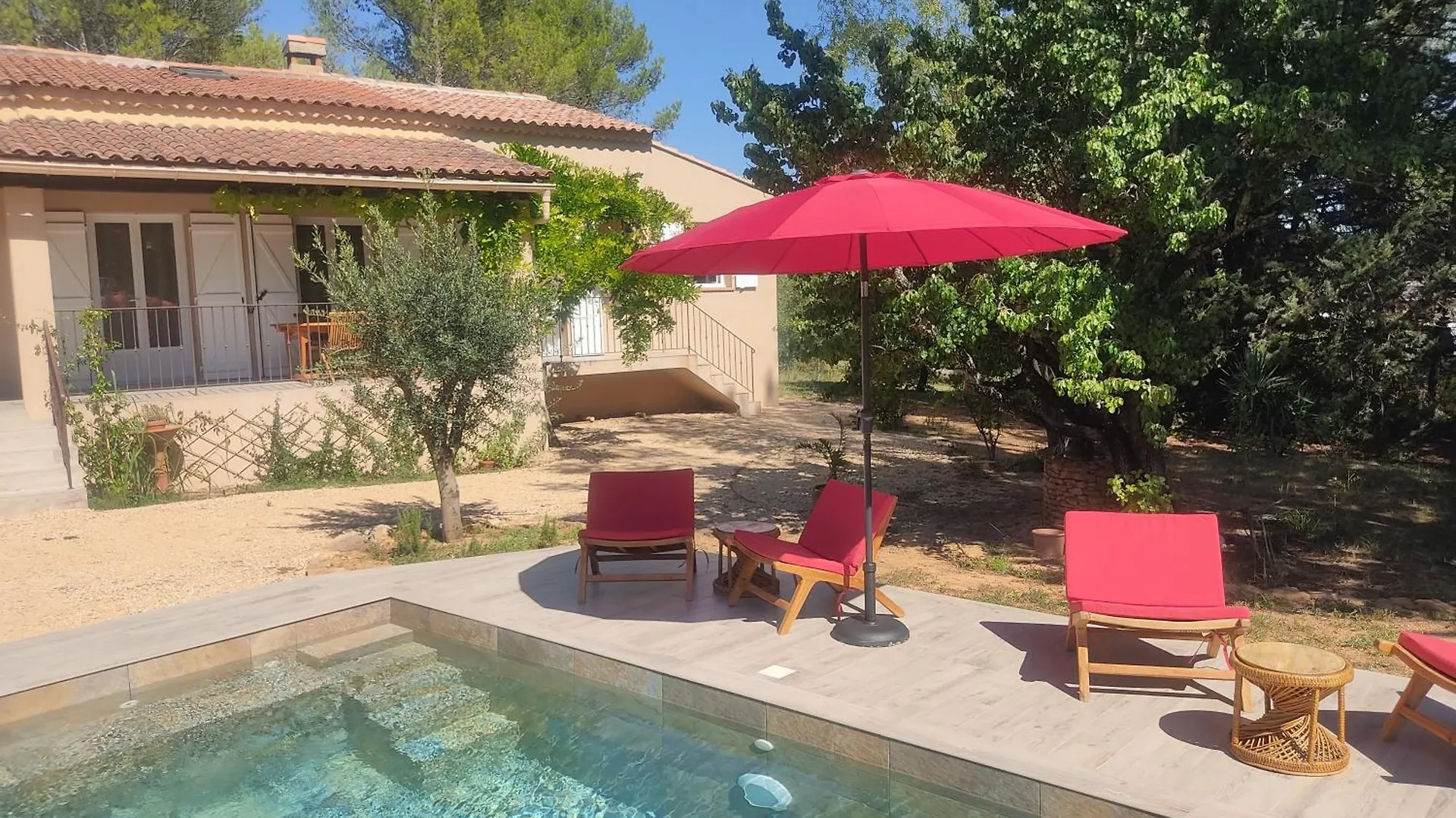 Olive & Safran Bed & Breakfast Ollieres France